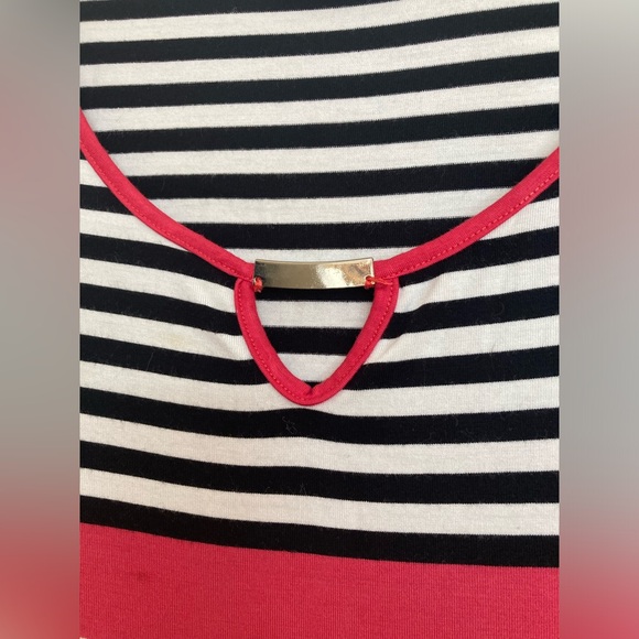 Avenue Blue White & Pink Striped Lightweight Stretchy Tunic Top Size 22/24 - Picture 5 of 10